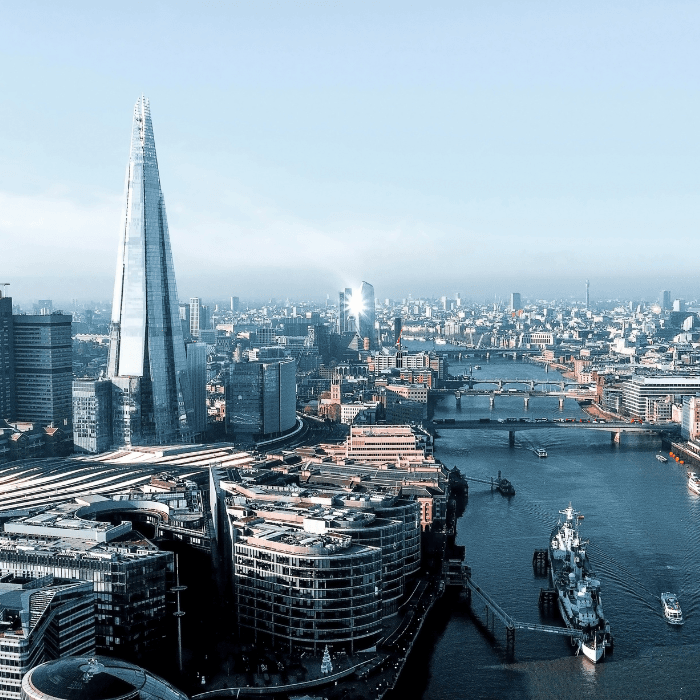 Speak to a Eurostars Specialist
